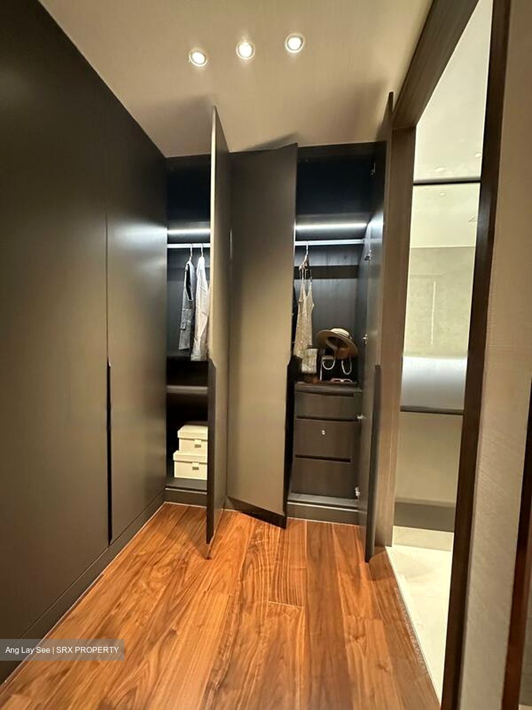 Marina Gardens Lane (D1), Condominium #476117231